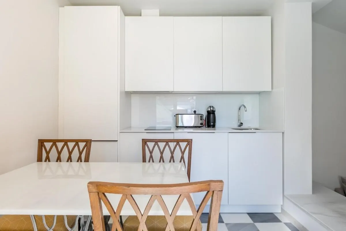 Aoa Giralda Apartment Séville