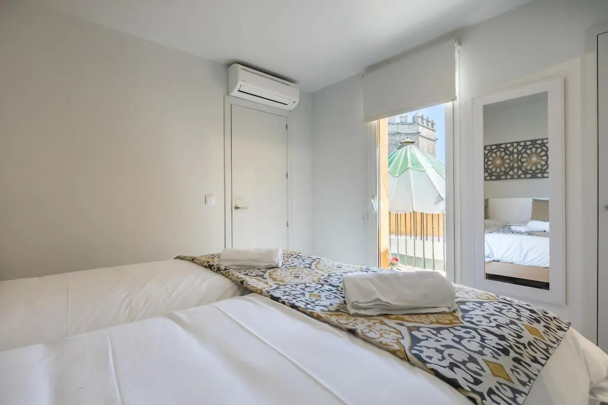 Aoa Giralda Apartment Séville